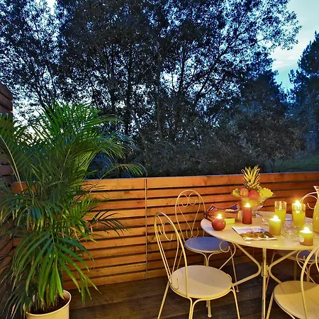 Les Jardins Du Porche 4*